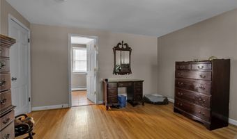64 Dan Troy Dr, Amherst, NY 14221
