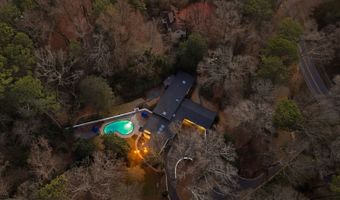 1807 Lenox Rd NE, Atlanta, GA 30306