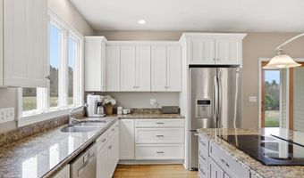 48 Vaughn Hill Rd, Bolton, MA 01740
