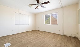25424 S MONTANA Ave, Sun Lakes, AZ 85248