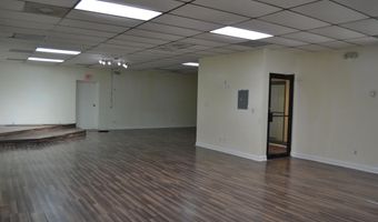 1609 Hines St S, Athens, AL 35611
