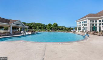 14 HIDDEN LAKE Cir, Barnegat, NJ 08005