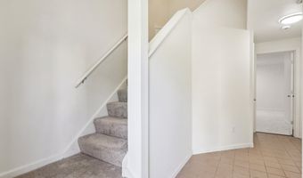 14 South St 12, Danbury, CT 06810