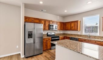 916 Garden Ct, Carson City, NV 89705