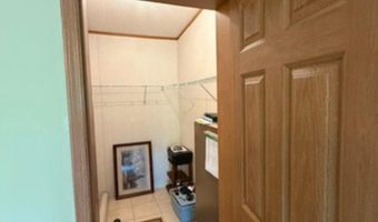 4955 S 40th Rd, Aldrich, MO 65601