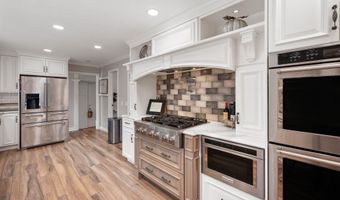 5107 Knollwood Ln, Anderson, IN 46011