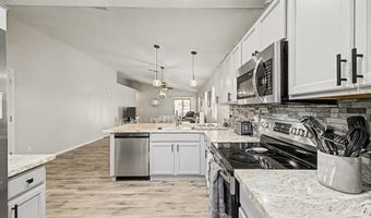 900 W BROADWAY Ave 42, Apache Junction, AZ 85120