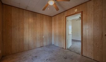 879 Jordan Rd, Autryville, NC 28318