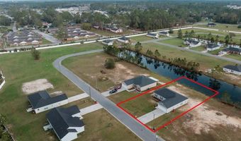 483 Lakeside Cir, Baxley, GA 31513