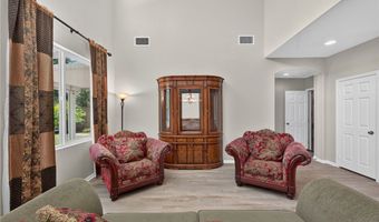 2332 Douglaston, Escondido, CA 92026