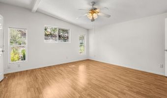 8975 Lawrence Welk Dr 7, Escondido, CA 92026