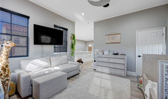 9738 Bear Trap Ct, Las Vegas, NV 89178
