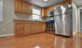 30 Trull St 2, Boston, MA 02125