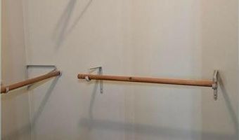 309 5th St SW, Austin, MN 55912