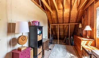 53 Brookpark Dr, Amherst, NY 14228