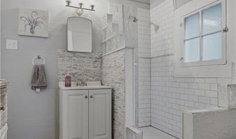 409 E Evans St, Bainbridge, GA 39819