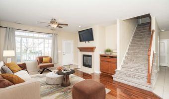 1231 SE Birch Ln, Ankeny, IA 50021