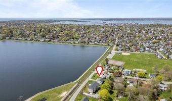 78 Ellery Rd, Newport, RI 02840