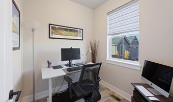 3859 NE Oakside Lp, Bend, OR 97701