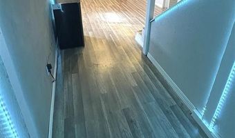 30 N Division St, Cowley, WY 82420