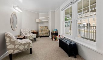 176 Court St, Bangor, ME 04401
