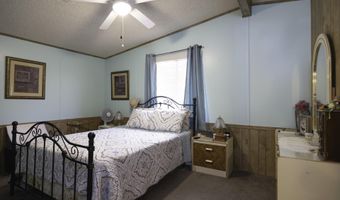 450 W SUNWEST Dr 18, Casa Grande, AZ 85122