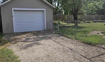 103 Briar Cove Rd, Algona, IA 50511