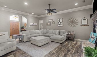 1521 Genesis Rd, Andrews, TX 79714
