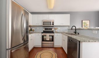 2008 PEGGY STEWART Way #202, Annapolis, MD 21401