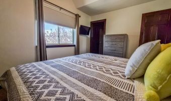 290 240th 104, Arnolds Park, IA 51331