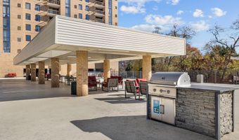 4500 S FOUR MILE RUN Dr 222, Arlington, VA 22204