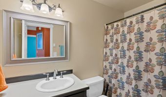 2320 NE Wells Acres Rd, Bend, OR 97701