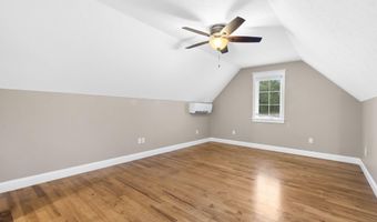 1101 Highland Dr, Aurora, MO 65605