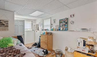 226 Manhattan Dr, Burlington, VT 05401