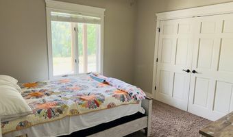 503 Curry Ave, Ava, MO 65608