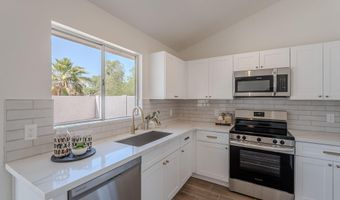 3608 W FAIRVIEW Ln, Chandler, AZ 85226