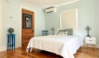 20 Greeley Ave, Bar Harbor, ME 04609
