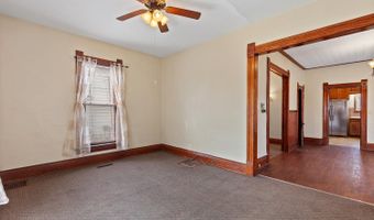 907 E Hunt St, Adrian, MI 49221