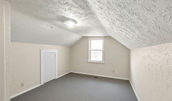 56 Vesper St, Akron, OH 44310