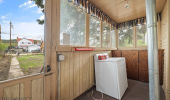 318 W 4th St, Anaconda, MT 59711