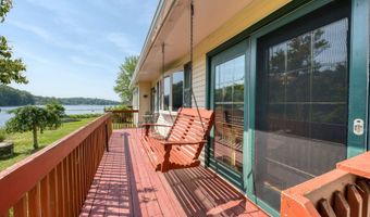 28 Farm Dr, Ashford, CT 06278