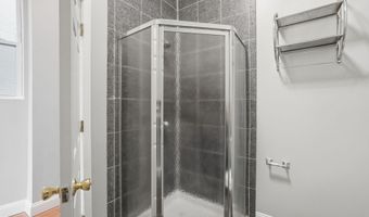 1440 FAIRMONT St NW 3, Washington, DC 20009