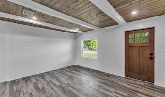 127 COLONIAL Dr, Auburndale, FL 33823