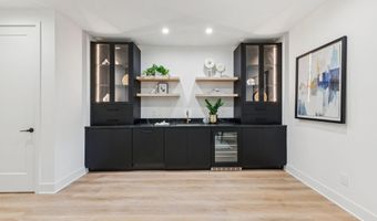 2507 I St NW, Washington, DC 20037