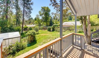 840 Harmony Ln, Ashland, OR 97520