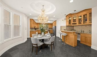 1118 S 6th Ave, Arcadia, CA 91006