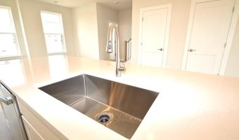 43795 MIDDLEWAY Ter, Ashburn, VA 20147