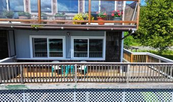222 DEL NORTE Ln 19, Brookings, OR 97415