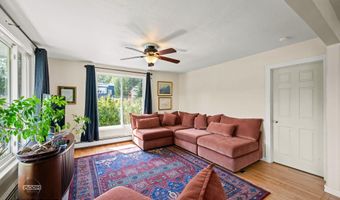 1614 Wolverine St, Anchorage, AK 99504