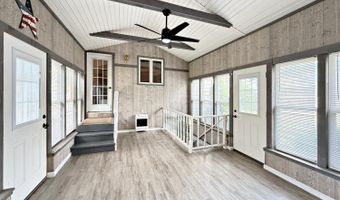121 N Main St, Attica, OH 44807